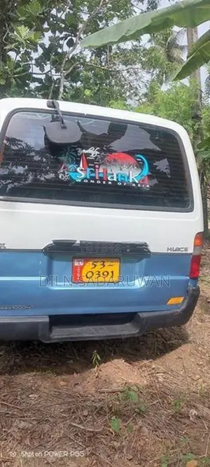 Toyota LH30 1993