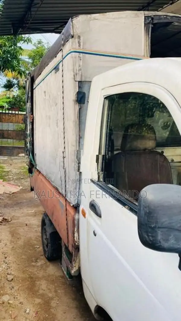 Mahindra Maxximo 2012