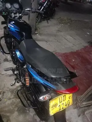 Bajaj Discover 125 2012