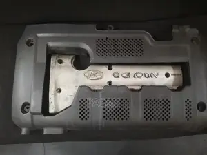 Hyundai Tucson 2005/9 Model Engine Top Cover