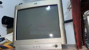 HP S7500 CRT Monitor