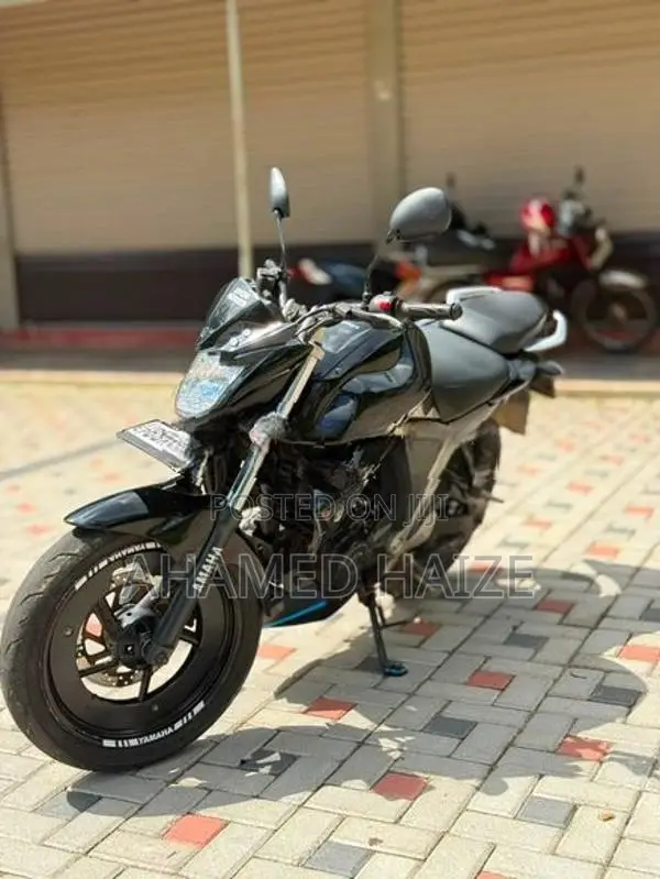 Yamaha FZs V2 Black 2018