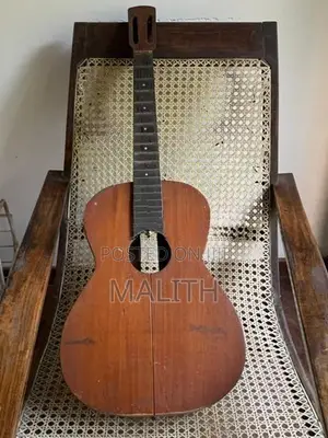 Yamaha Classical Acoustic Guitar