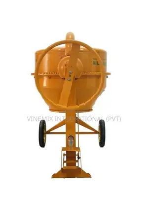 Concrete Mixer (Vinemix) - 250L