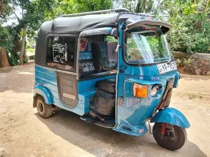 Bajaj RE Manual 2011