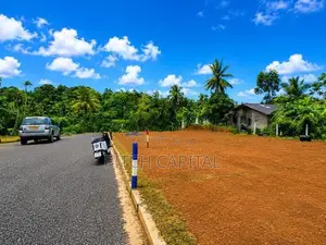 කළුතර නගරයෙන් වටිනා ඉඩමක්