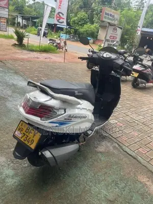 Honda Grazia 2019