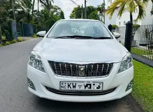Toyota Premio 2013