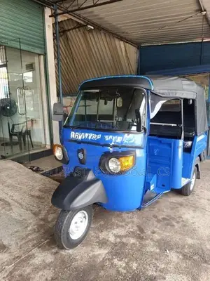 Piaggio Ape Three wheel 2025