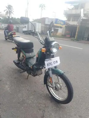 TVS XL 100 2025
