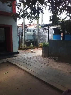 Valuable Warehouse Mount Lavinia