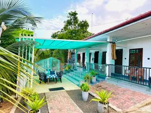 NMK Trinco Holiday Inn For Rent In Triccomalee