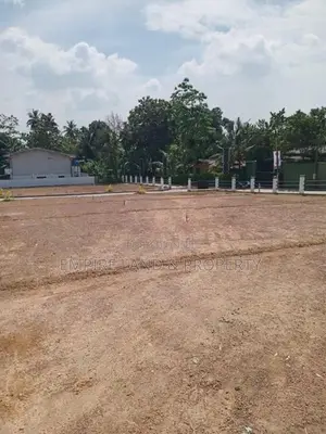 Near 138 Homagama Galawilawatte Highly Residential Land for Sale