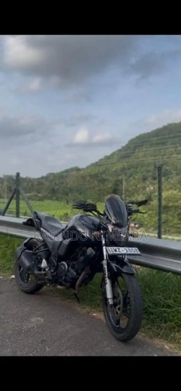 Yamaha FZ 16 2011