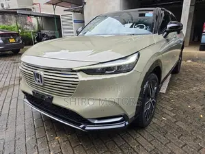 Honda Vezel Z PLAY 2024