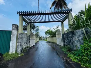 Gated Community Luxurious Living Style Land for Sale in Piliyandala