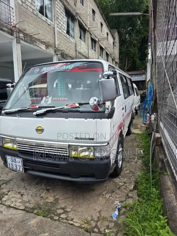 Nissan Caravan 1993