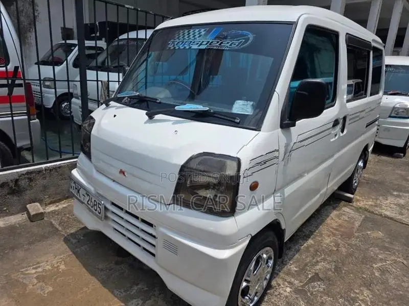 Mitsubishi Minicab 1999
