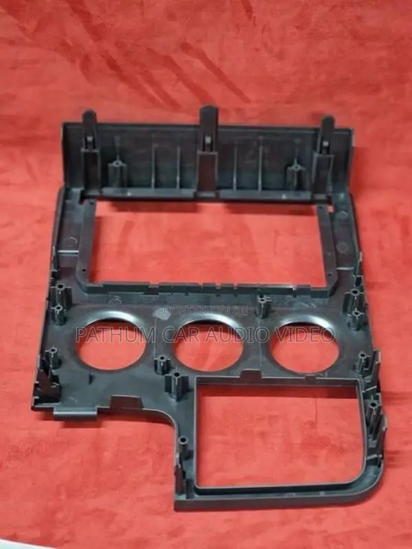 Toyota Hiace GDH300 9Inch Panel