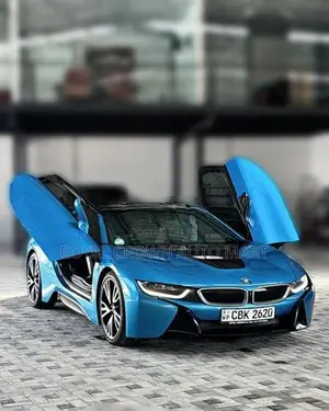 BMW i8 2019