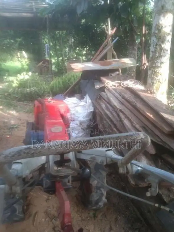 Kubota K700 2010