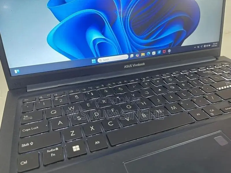Asus Vivobook I3 13th GEN