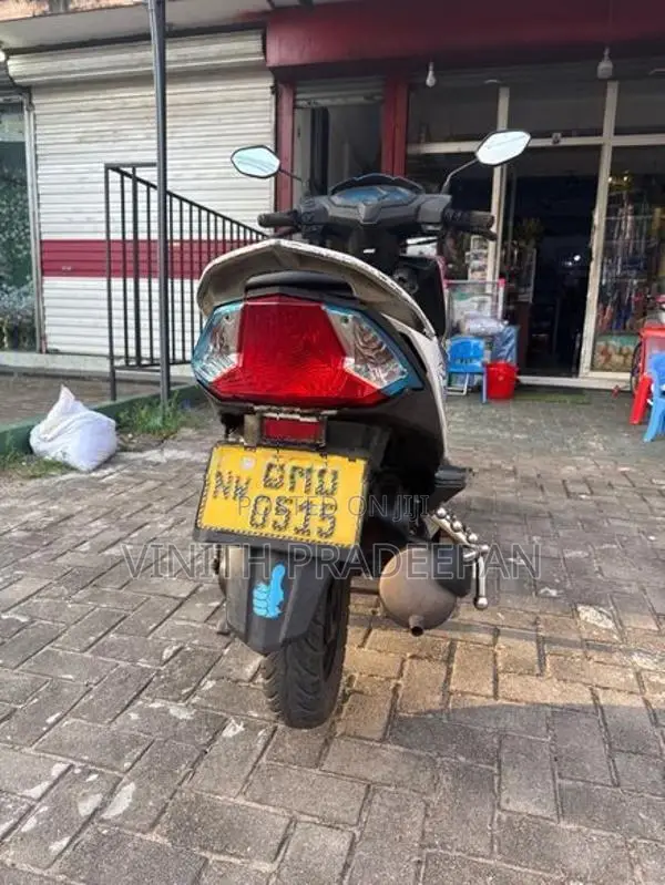Honda Dio 2018