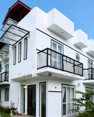 Panadura 24 Perch, 4 Bedroom House for Sale