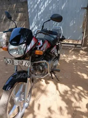 Hero HF Deluxe 100 2012