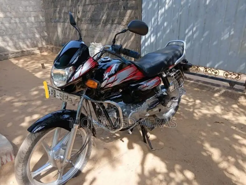 Hero HF Deluxe 100 2012