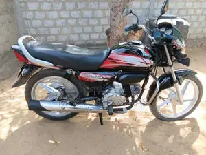 Hero HF Deluxe 100 2012