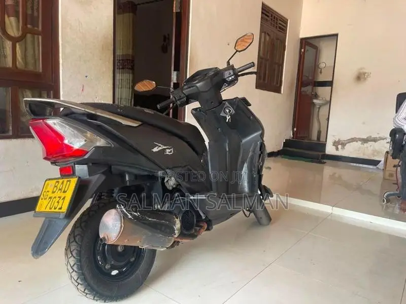 Honda Dio 2012