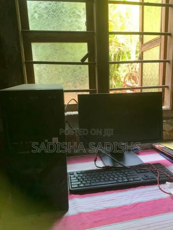 Dell Desktop PC