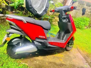 Yadea T5 2025