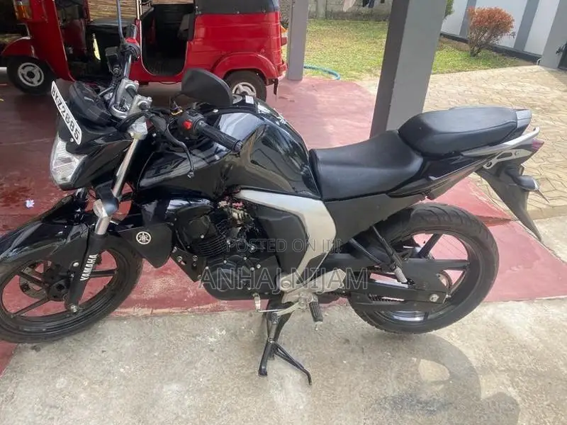 Yamaha FZs V2 2026