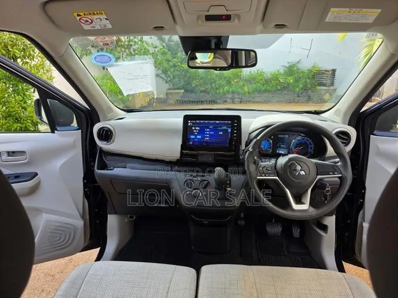 Mitsubishi eK Wagon M Grade 2024