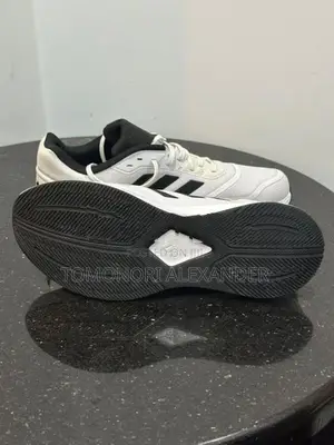 ADIDAS DURAMO 10