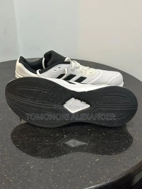 ADIDAS DURAMO 10