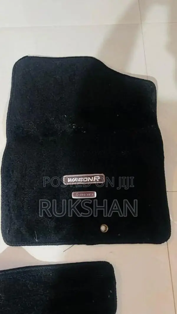 Wagon R Stingray Turbo Carpets Set