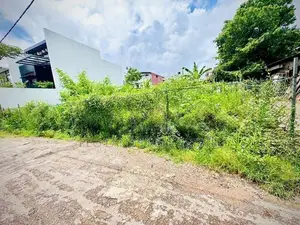 (SL1018) 7.5 Perch Land for Sale in Nugegoda