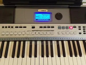 Yamaha i455 keyboarf
