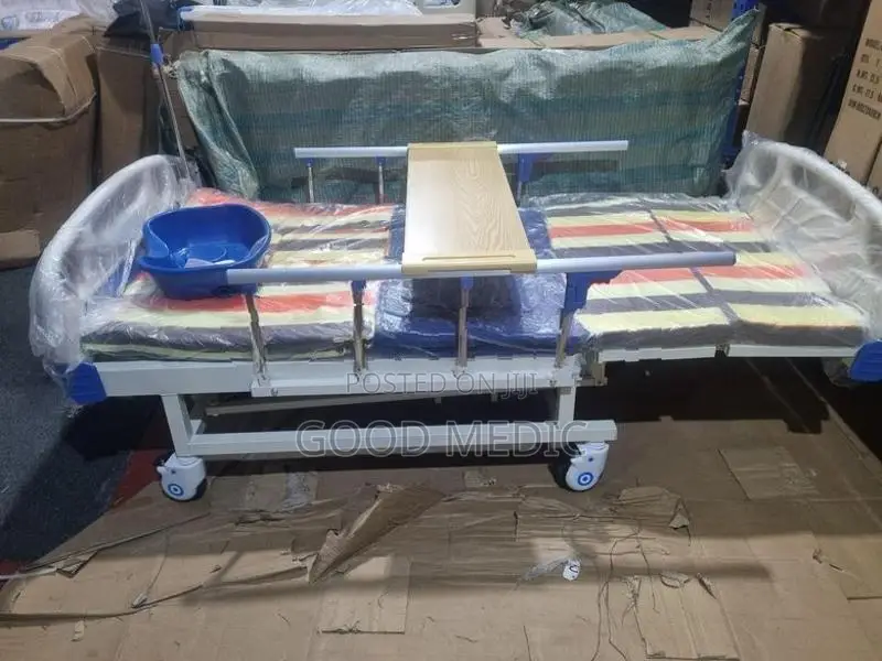 Four-Function Manual Bed with Lateral Tilt