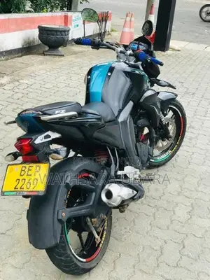 Yamaha FZs V2 2017
