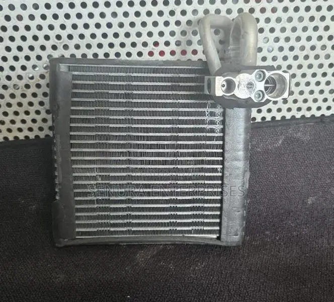 Nissan Roox B44 Ac Cooler