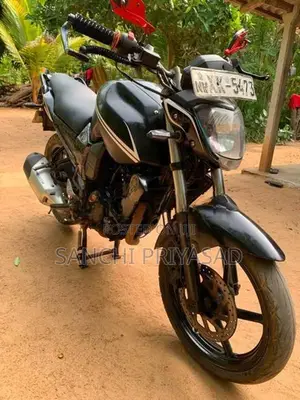 Yamaha FZS V1 2011