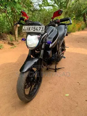 Yamaha FZS V1 2011