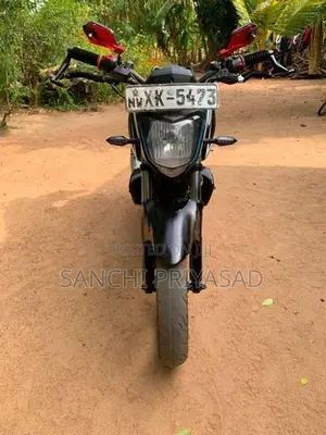 Yamaha FZS V1 2011