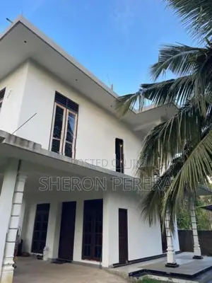 Room for Rent in Waikkala - Lady