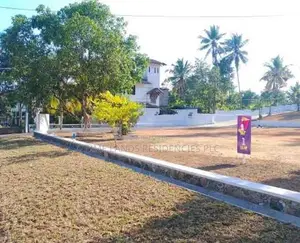 මීපාවලින් බිම් කොටස්