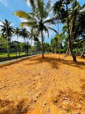 මිදිගම සංචාරක කලාපයෙන් වටිනා බිම් කොටස් විකිණීමට